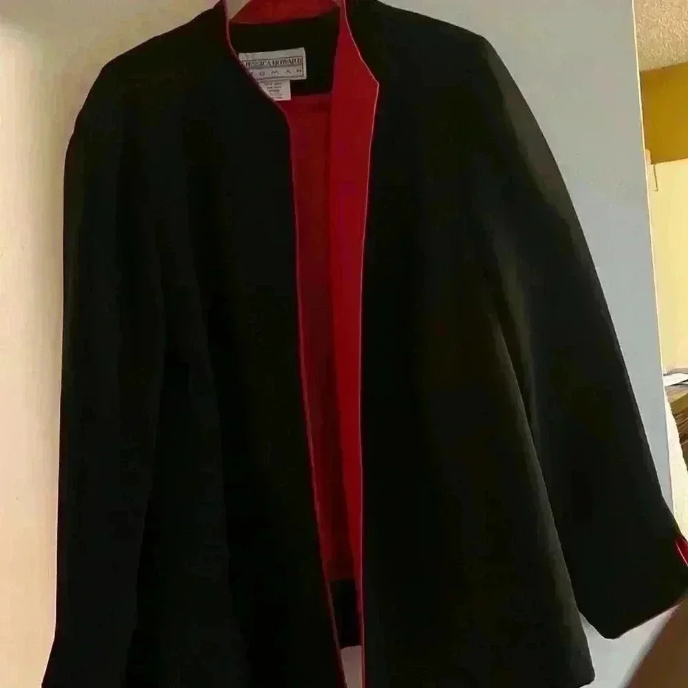 Jessica Howard Black Blazer w/ Red Accents & Matching Sleeveless Shirt Size 14W